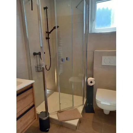 With 1 Bedroom *