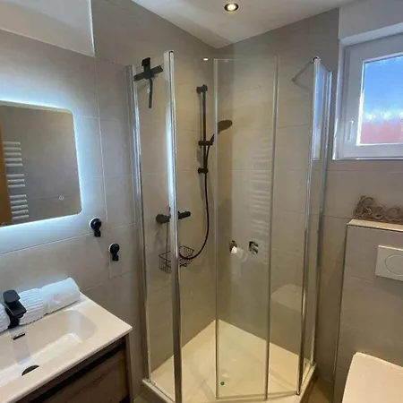 With 1 Bedroom *